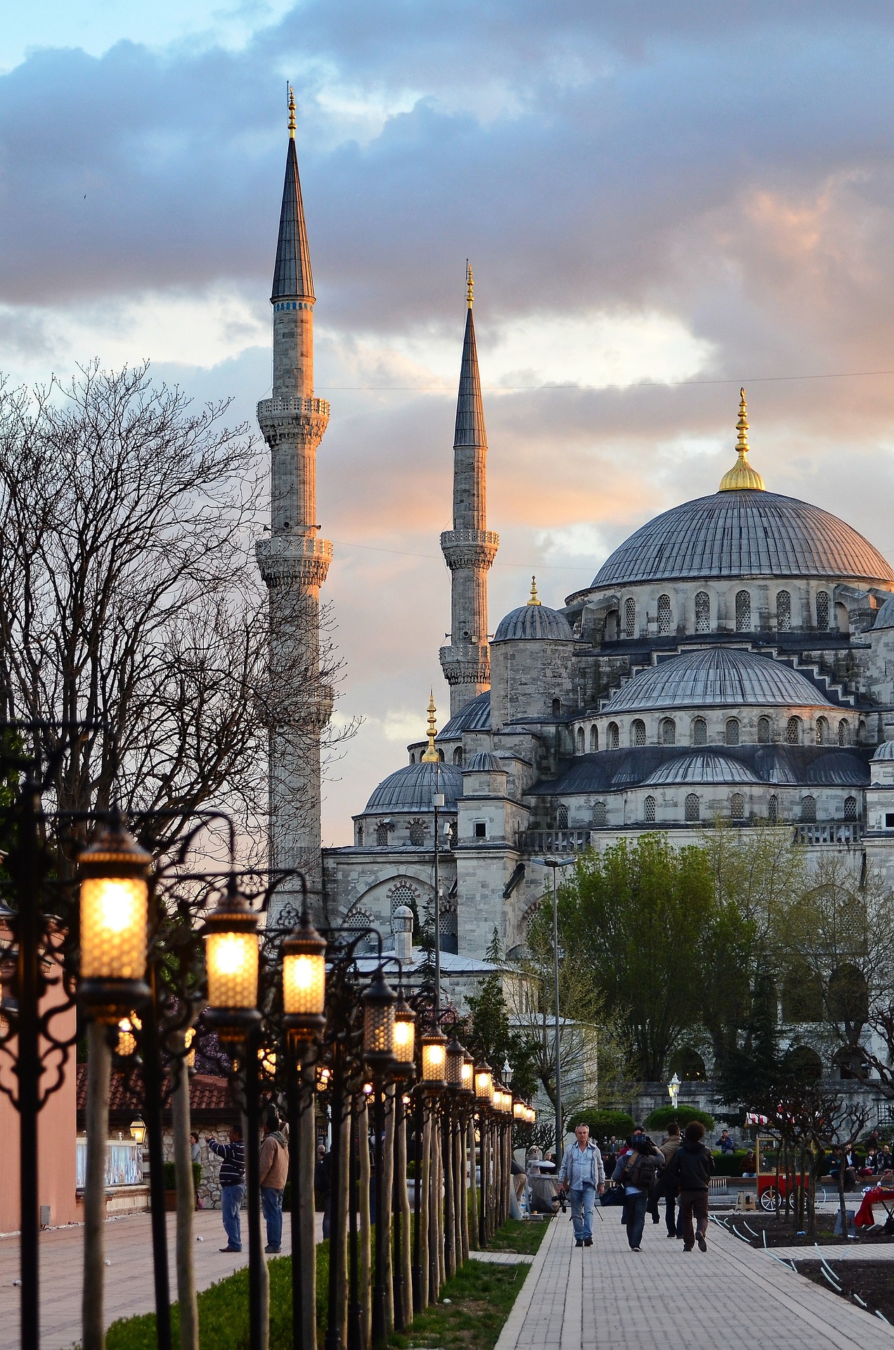 mosque-279015_1920